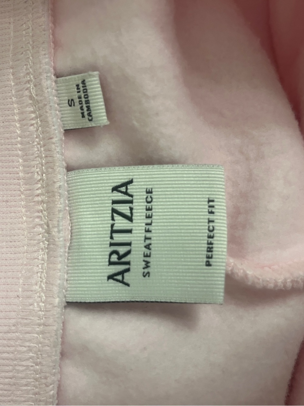 Aritzia Cozy Sweatfleece Perfect Banded Sweatpant - Picture 2 of 4